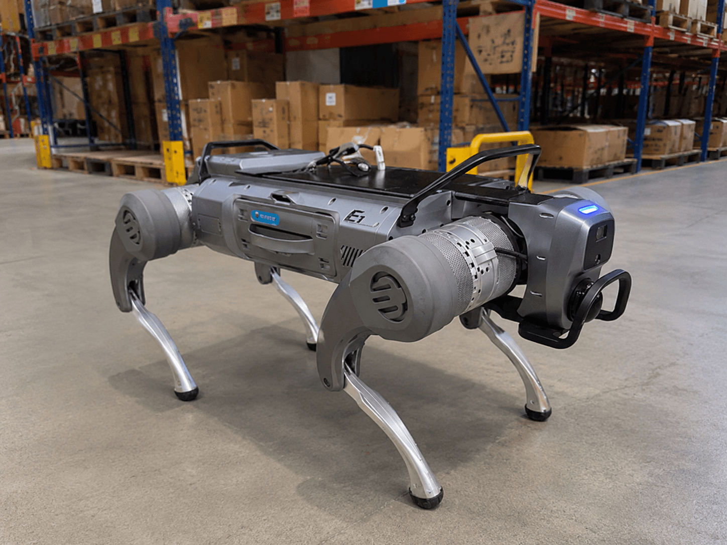 Robot cuadrúpedo de seguridad